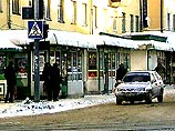 Несколько месяцев в дежурную часть УВД Перми регулярно поступали сообщения о бандитских нападениях на ларьки и небольшие магазины.