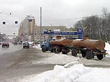 Бензин дешевеет впервые за девять месяцев Бензин дешевеет впервые за девять месяцев
