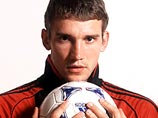 France Football вручил "Золотой мяч" Андрею Шевченко France Football вручил "Золотой мяч" Андрею Шевченко