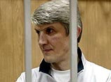 Обвинение требует оставить Платона Лебедева под стражей еще на 3 месяца Обвинение требует оставить Платона Лебедева под стражей еще на 3 месяца