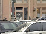 Свыше 50 активистов НБП (Национал-большевистской партии), прибывших в столицу из 16 регионов России, во вторник около 12:00 захватили один из кабинетов в здании приемной администрации президента РФ в Москве в комплексе зданий на улице Ильинка Свыше 50 активистов НБП (Национал-большевистской партии), прибывших в столицу из 16 регионов России, во вторник около 12:00 захватили один из кабинетов в здании приемной администрации президента РФ в Москве в комплексе зданий на улице Ильинка