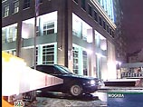 Накануне вечером Антон Захаров был принудительно увезен на допрос, который продолжался до позднего вечера Накануне вечером Антон Захаров был принудительно увезен на допрос, который продолжался до позднего вечера