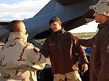 Один из командиров подразделения Чаба Гашпар рассказал в эфире венгерского государственного телевидения, что 300 военнослужащих их этой страны будут 22 декабря на самолетах переправлены из Кувейта в Будапешт Один из командиров подразделения Чаба Гашпар рассказал в эфире венгерского государственного телевидения, что 300 военнослужащих их этой страны будут 22 декабря на самолетах переправлены из Кувейта в Будапешт