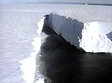 В Антарктиде раскололся крупнейший айсберг, площадь которого достигает пяти с половиной тысяч квадратных километров