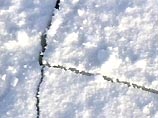 В Омской области УАЗ провалился под лед: погибла женщина