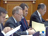 Шойгу за предложение Путина закрыть телетрансляции заседаний правительства - он молчит уже три заседания Шойгу за предложение Путина закрыть телетрансляции заседаний правительства - он молчит уже три заседания