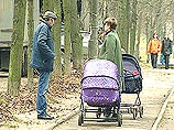 Большинство россиян и россиянок (56%) испытывали настоящую любовь только один раз в жизни. 18% влюблялись несколько раз, а 5% испытывали это чувство много раз. 15% участников опроса признались, что не влюблялись никогда Большинство россиян и россиянок (56%) испытывали настоящую любовь только один раз в жизни. 18% влюблялись несколько раз, а 5% испытывали это чувство много раз. 15% участников опроса признались, что не влюблялись никогда
