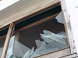 Взрывной волной были выбиты стекла в помещениях первого этажа дома, где расположено общежитие Политехнического университета