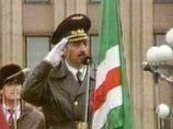 Отвечая на вопрос, могло ли начало войны быть спровоцировано тогдашним сепаратистским лидером Чечни Джохаром Дудаевым, Алханов сказал: "У Дудаева были, конечно, хорошие советчики и политтехнологи, но думаю, что причина обострения на Кавказе не в этом" Отвечая на вопрос, могло ли начало войны быть спровоцировано тогдашним сепаратистским лидером Чечни Джохаром Дудаевым, Алханов сказал: "У Дудаева были, конечно, хорошие советчики и политтехнологи, но думаю, что причина обострения на Кавказе не в этом"
