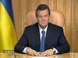 Янукович заявил, что не видит смысла в дальнейшем пребывании на посту главы правительства, сообщает РИА Новости". Он также сообщил, что не намерен занимать должность ни в каких органах существующей власти