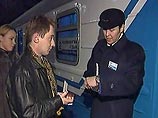 Билеты на поезда до Калининграда с 1 января 2005 года можно купить только при наличии загранпаспорта. Об этом сообщили ИТАР-ТАСС в компании "Российские железные дороги" Билеты на поезда до Калининграда с 1 января 2005 года можно купить только при наличии загранпаспорта. Об этом сообщили ИТАР-ТАСС в компании "Российские железные дороги"