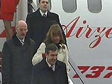 К собравшимся обратился с поздравлением и президент Грузии Михаил Саакашвили, который прибыл в Киев накануне