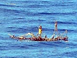 Индонезийский полицейский восемь дней провел в море, питаясь кокосами Индонезийский полицейский восемь дней провел в море, питаясь кокосами