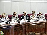 Центризбирком подготовил законопроект, в соответствии с которым ушедший в отставку губернатор будет лишен права впоследствии участвовать в досрочных выборах главы администрации Центризбирком подготовил законопроект, в соответствии с которым ушедший в отставку губернатор будет лишен права впоследствии участвовать в досрочных выборах главы администрации
