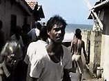 В Шри-Ланке жертвами стихии стали по меньшей мере 30 тысяч человек. Значительная часть - в северных и восточных районах, которые находятся под военным контролем тамильских сепаратистов