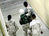 В Германии начинается суд над британскими солдатами, обвиняющимися в издевательствах над иракцами В Германии начинается суд над британскими солдатами, обвиняющимися в издевательствах над иракцами