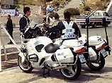 Как установила полиция, с декабря прошлого года россияне угнали пять мотоциклов и продали их иностранцу в уезде Пхаджу