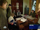 В общежитиях вузов Москвы прошли облавы на студентов - забирали прямо из постели В общежитиях вузов Москвы прошли облавы на студентов - забирали прямо из постели