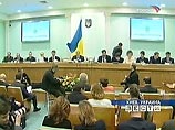 Центральная избирательная комиссия Украины 11 января официально объявила Виктора Ющенко избранным президентом