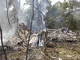 "Черный ящик" с борта разбившегося в Уганде российского самолета АН-12 таинственно исчез "Черный ящик" с борта разбившегося в Уганде российского самолета АН-12 таинственно исчез