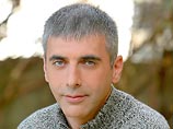 Леонид Незвлин в свою очередь заявил, что будет действовать в интересах всех акционеров ЮКОСа, поблагодарил менеджеров компании за смелость и профессионализм и выразил надежду на то, что позиция властей станет более взвешенной и конструктивной Леонид Незвлин в свою очередь заявил, что будет действовать в интересах всех акционеров ЮКОСа, поблагодарил менеджеров компании за смелость и профессионализм и выразил надежду на то, что позиция властей станет более взвешенной и конструктивной