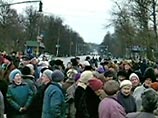 Как сообщил "Интерфаксу" источник в правоохранительных органах, митинги начались примерно в одно и то же время и проходят в Химках, Красногорске, Балашихе и Троицке