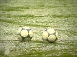 В Алжире прервали футбольный матч из-за кражи мячей  