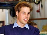 Как показал опрос, 55% британцев также считают, что от опрометчивого выбора костюма, вызвавшего волну возмущения далеко за пределами Британских островов, 20-летнего Гарри должен был отговорить его старший брат - 22-летний принц Уильям