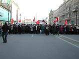 В Петербурге рассерженные пенсионеры вновь перекрыли Невский проспект В Петербурге рассерженные пенсионеры вновь перекрыли Невский проспект
