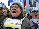 На юго-востоке Украины 25 тысяч человек вышли на митинги в поддержку Януковича