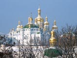 У посольства Украины в Москве проходит пикет в поддержку канонической православной церкви