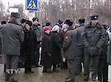 В Новосибирске участницу акции протеста пенсионеров сбила машина, женщина в больнице В Новосибирске участницу акции протеста пенсионеров сбила машина, женщина в больнице