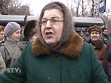 Миллионы россиян возмущены отменой бесплатного проезда на общественном транспорте, сокращением льгот в сфере коммунальных услуг и системе здравоохранения Миллионы россиян возмущены отменой бесплатного проезда на общественном транспорте, сокращением льгот в сфере коммунальных услуг и системе здравоохранения