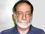 Как предполагает следствие, самый чудовищный серийный маньяк Великобритании, убил еще 137 пациентов будучи в молодости стажером в больнице. До этого его обвиняли в 215 убийствах Как предполагает следствие, самый чудовищный серийный маньяк Великобритании, убил еще 137 пациентов будучи в молодости стажером в больнице. До этого его обвиняли в 215 убийствах