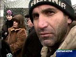 Козак убедил бесланцев снять блокаду федеральной трассы "Кавказ" Козак убедил бесланцев снять блокаду федеральной трассы "Кавказ"