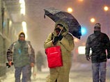 Сильнейший снежный буран пронесся над северо-восточными районами США. Огромные снежные завалы вынудили власти трех штатов - Массачусетса, Род-Айленда и Нью-Джерси - объявить о введении чрезвычайного положения Сильнейший снежный буран пронесся над северо-восточными районами США. Огромные снежные завалы вынудили власти трех штатов - Массачусетса, Род-Айленда и Нью-Джерси - объявить о введении чрезвычайного положения