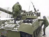 Теперь стимулов нет. Военнослужащие, так же как и милиционеры, не имеют права бастовать и выходить на митинги. Так что единственной формой протеста и выражения несогласия остались для них рапорты об увольнении Теперь стимулов нет. Военнослужащие, так же как и милиционеры, не имеют права бастовать и выходить на митинги. Так что единственной формой протеста и выражения несогласия остались для них рапорты об увольнении
