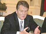 Ющенко выглядел увереннее российского лидера, хотя поначалу и сильно нервничал Ющенко выглядел увереннее российского лидера, хотя поначалу и сильно нервничал