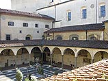 Неожиданное открытие было сделано в женском монастыре Santissima Annunziata, где, как предполагают, работал художник Неожиданное открытие было сделано в женском монастыре Santissima Annunziata, где, как предполагают, работал художник