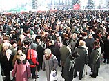 На Сахалине пенсионеры взяли штурмом здание администрации На Сахалине пенсионеры взяли штурмом здание администрации