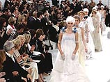 Коллекция дома моды Chanel в Париже вызвала всеобщее восхищение Коллекция дома моды Chanel в Париже вызвала всеобщее восхищение