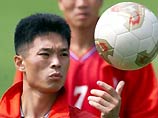 Северокорейских футболистов щедро вознаградят в случае победы над японцами