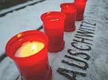 В польском Кракове вспоминают жертв концлагеря Освенцим В польском Кракове вспоминают жертв концлагеря Освенцим