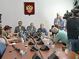 Он будет руководить РФС до 2 апреля. На это число намечена внеочередная конференция РФС, в повестку дня которой будут входить два вопроса: рассмотрение заявления президента Вячеслава Колоскова о досрочном прекращении его полномочий и выборы нового президе Он будет руководить РФС до 2 апреля. На это число намечена внеочередная конференция РФС, в повестку дня которой будут входить два вопроса: рассмотрение заявления президента Вячеслава Колоскова о досрочном прекращении его полномочий и выборы нового президе