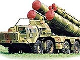 "Если все будет нормально, как запланировано, то в 2005 году на боевое дежурство будет поставлено дивизион пусковых установок зенитно-ракетных комплексов С-400 "Триумф" (6 штук), - сказал Белоусов