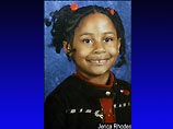 Американец зарезал 7-летнюю дочь в мужском туалете школы