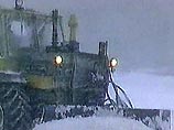 Автомагистраль Санкт-Петербург - Мурманск закрыта до утра вторника из-за снежных заносов Автомагистраль Санкт-Петербург - Мурманск закрыта до утра вторника из-за снежных заносов