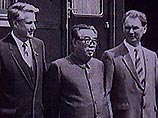 "Никакие бури на него не влияют": Борису Ельцину исполнилось 74 года "Никакие бури на него не влияют": Борису Ельцину исполнилось 74 года