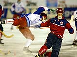 Россияне разгромили норвежцев на чемпионате мира по хоккею с мячом