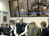 Как сообщили в среду в пресс-центре Приволжско-Уральского регионального центра МЧС, взрыв самодельного безоболочного взрывного устройства произошел в 03:58 по московскому времени у пожарной части номер 5, расположенной по улице Мичмана-Павлова, 21 Как сообщили в среду в пресс-центре Приволжско-Уральского регионального центра МЧС, взрыв самодельного безоболочного взрывного устройства произошел в 03:58 по московскому времени у пожарной части номер 5, расположенной по улице Мичмана-Павлова, 21